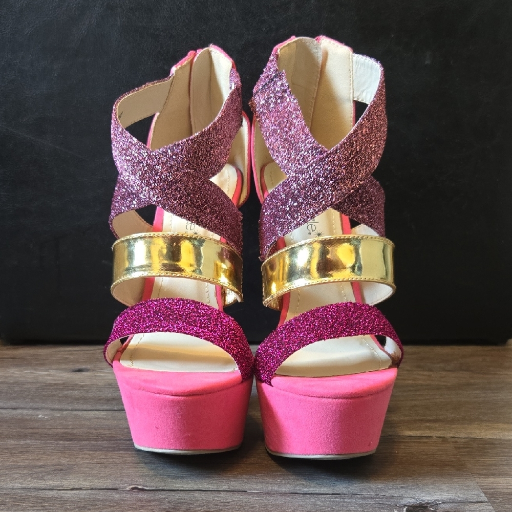 Shoe Dazzle Pink and Gold Women's Platform Heels Size 6